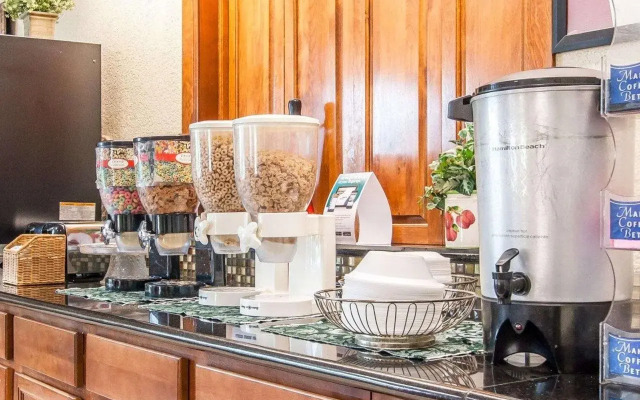 Econo Lodge Cullman South