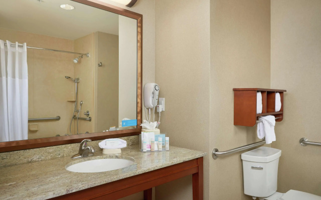 Hampton Inn & Suites Salem, OR