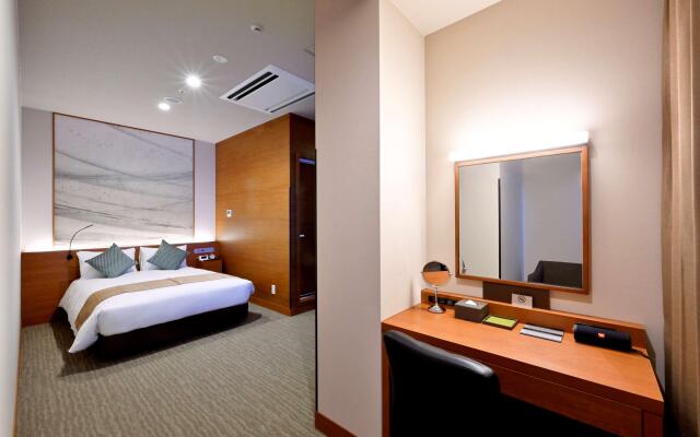 Oriental Suites Airport Osaka Rinku