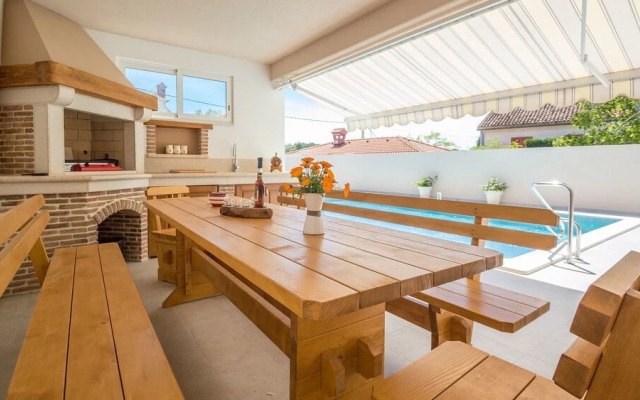 Villa Grannys House