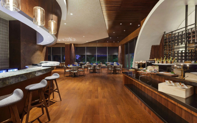Wyndham Sanya Bay