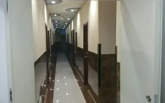 Shenyang Dingxuan Fashion Hotel