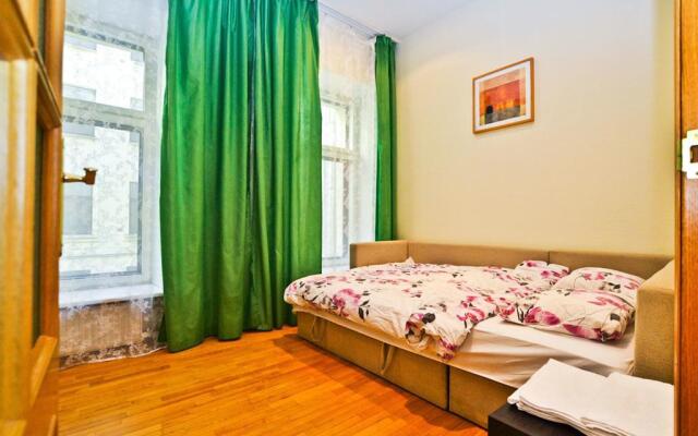 GoodRest на Канале Грибоедова