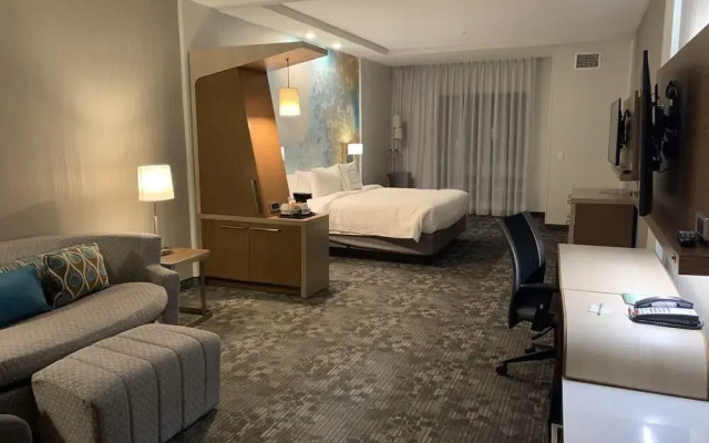 Courtyard by Marriott East Lansing Okemos