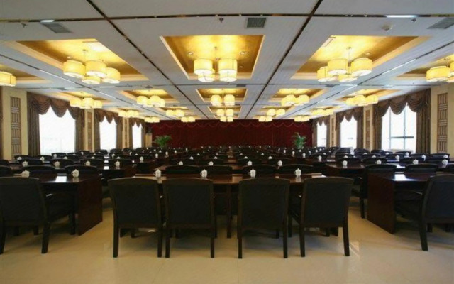 Xianning Chutian Yaochi Hot Spring Resort