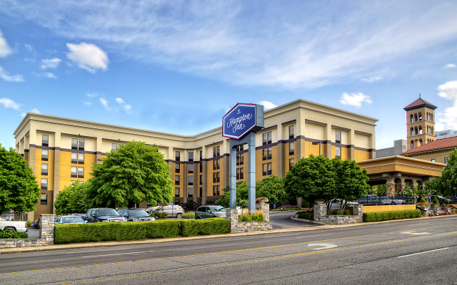 Hampton Inn & Suites Nashville-Vanderbilt-Elliston Place