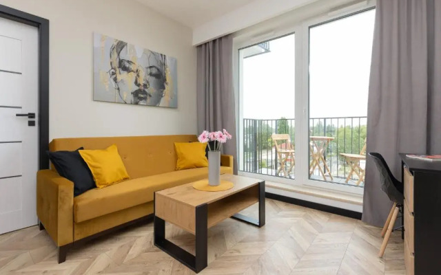 Home Factory Estate Praga Kotsisa by Renters