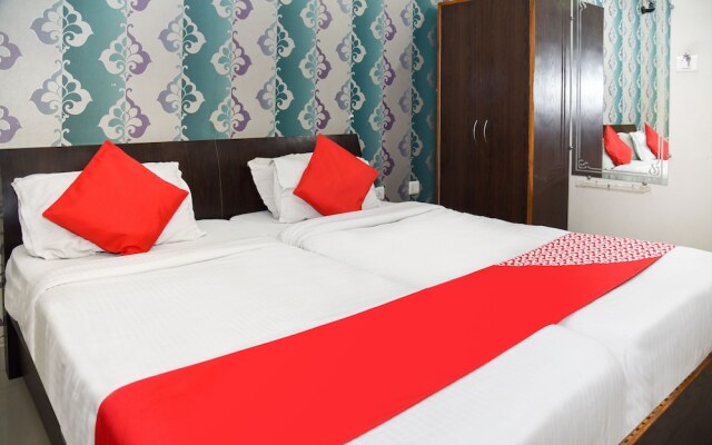 OYO 14732 Hotel Buddha International