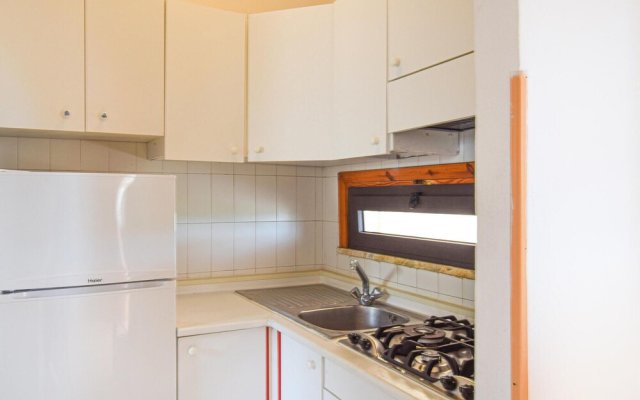Amazing Apartment in Botricello With 1 Bedrooms