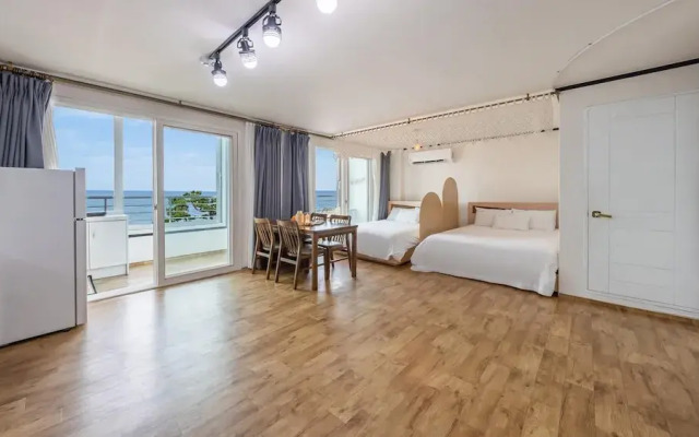 Yangyang Verit Pension