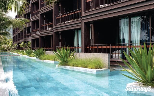 Saturdays Residence