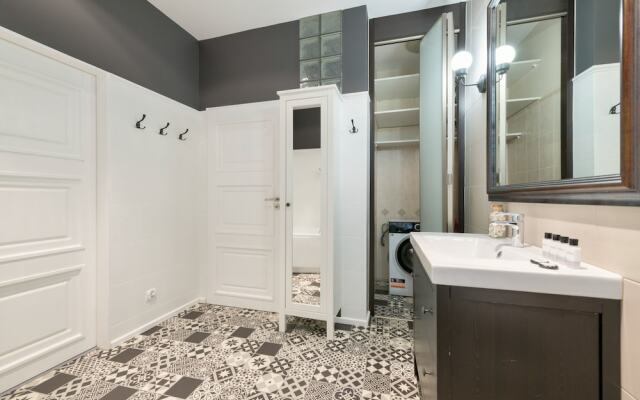 Dom & House - Monte Cassino 49 Supreme