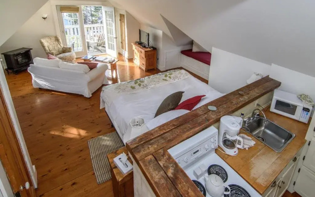 Oceanstone Seaside Resort