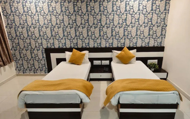 Hotel Tulsi Inn