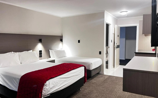 Manukau Hotel & Conference Centre