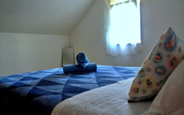 Eco Holiday House, Private Land of 11k sq. Meters!