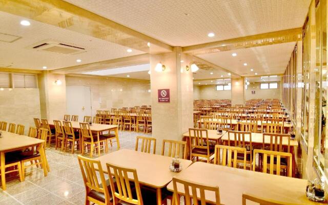 Kyoto Universal Hotel Karasuma