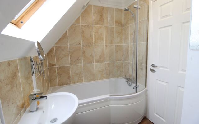 Westcliff House - 4 Bedrooms