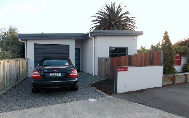 De Vine Martinborough 14 Cologne St