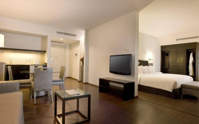 Hakaya Plaza Hotel