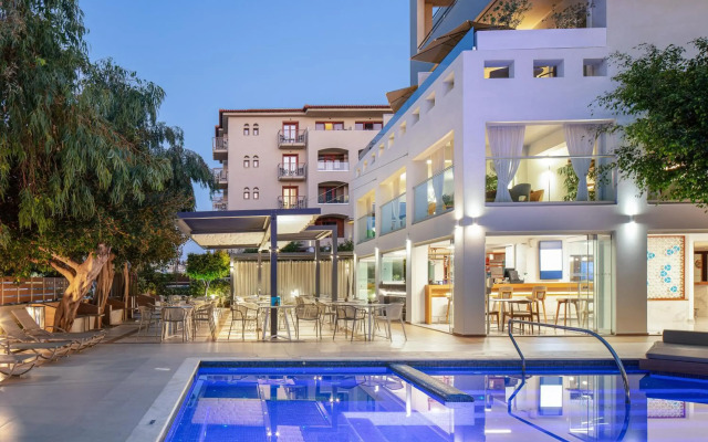 Atrium Ambiance Hotel
