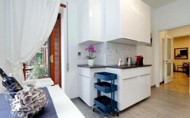 Trastevere Cozy Flat 8 People