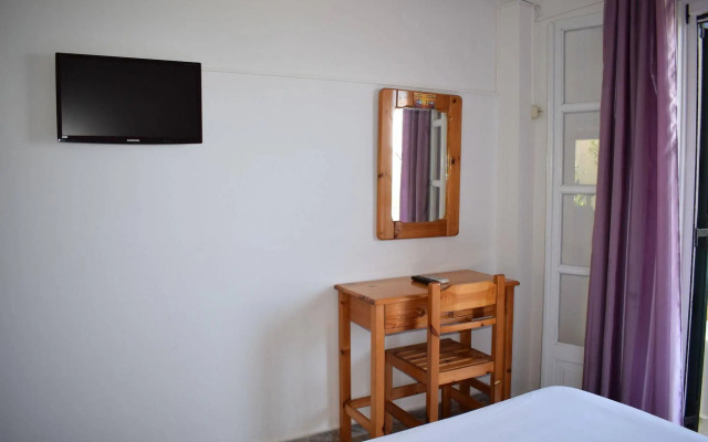 Rising Sun Apartments and Studios