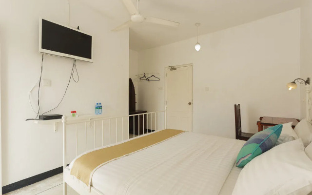 Royce Hotel