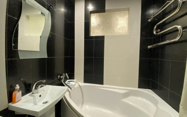 Spacious 1-bedroom near Most City Center