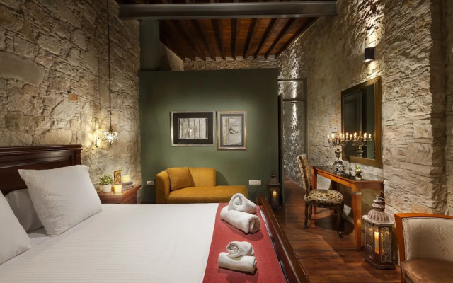 Oinoessa Traditional Boutique Houses