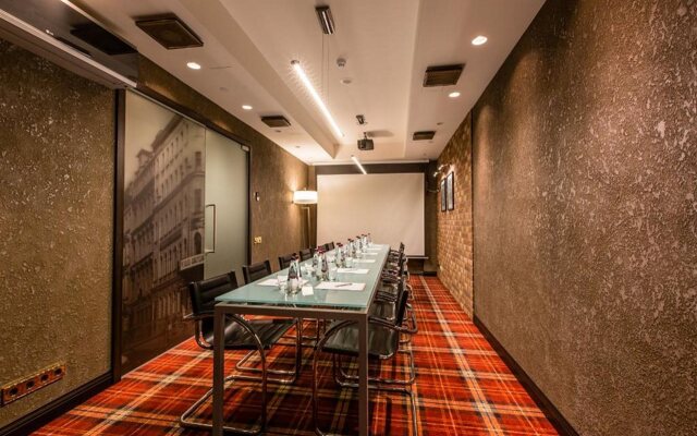 Eurostars Metropole Hotel