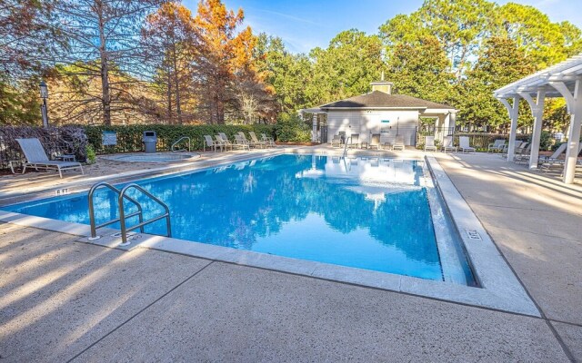 1309 Laurel Grove 3 Bedroom Home by RedAwning