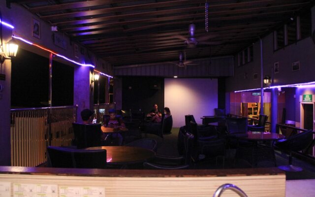 Shervinton Executive Boutique Hotel
