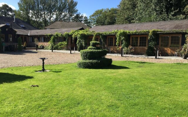 Tonge Barn