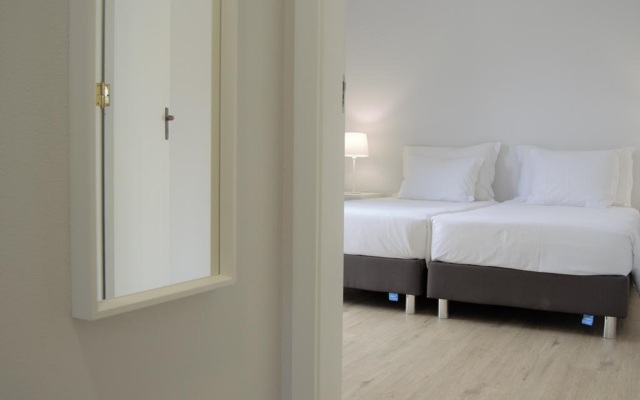 Apartamentos Turisticos Vitoria by Petit Hotels