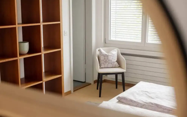 Luxury Apartment With Smart Tv Free Parking Large Garden