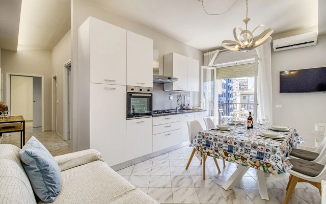 Bedo House Beach Front