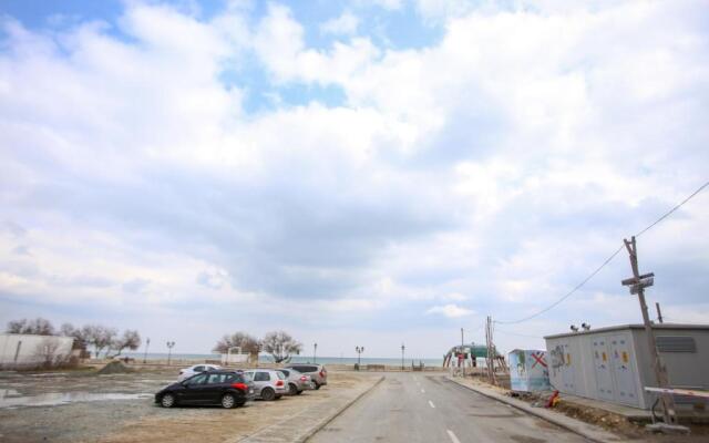 Premium Studios Mamaia Nord - Marea la 50m