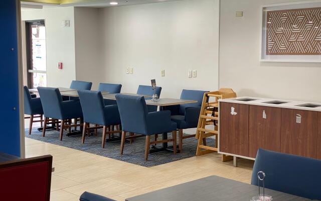 Holiday Inn Express Jacksonville - Blount Island by IHG