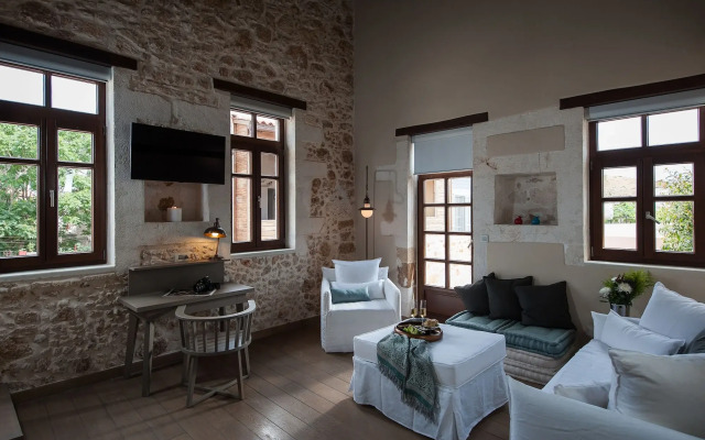 Serenissima Boutique Hotel