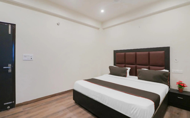 Hotel Green View by OYO Rooms