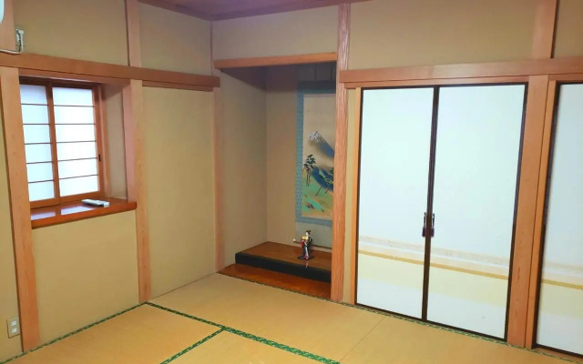 Within walking distance of Disneyland! - Vacation STAY 11473