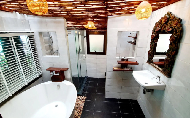 Koh Jum Ocean Beach Resort