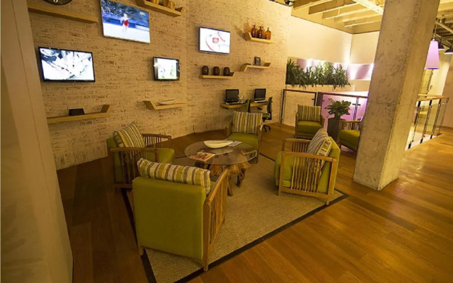 Tryp by Wyndham Bucaramanga Cabecera