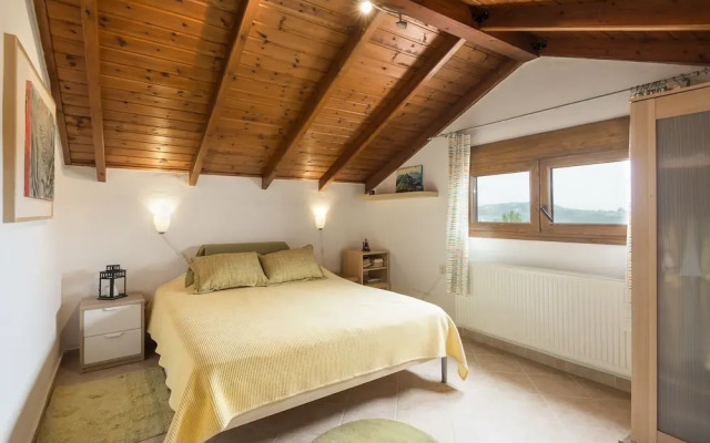 Beachside Haven, Poolside Serenity & Sunset Magic