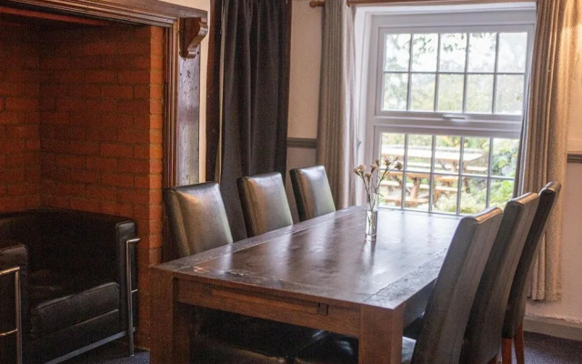 Sutton Staithe Hotel