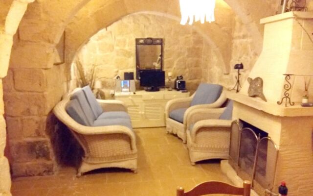 House With 3 Bedrooms in Ix - Xewkija, With Furnished Terrace and Wifi