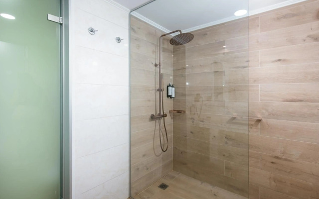 Kresten Royal Euphoria Resort