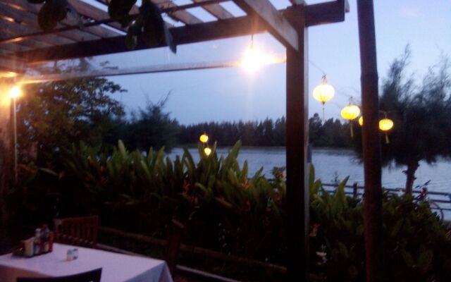 Villa Orchid Garden Riverside Hoi An