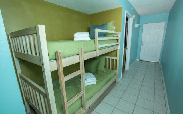 Pelican Beach 0110 Destin - 1 Br Condo